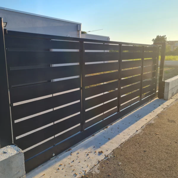 Cancelli e carpenteria leggera immagine principale