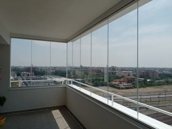 Vetrata panoramica balcone
